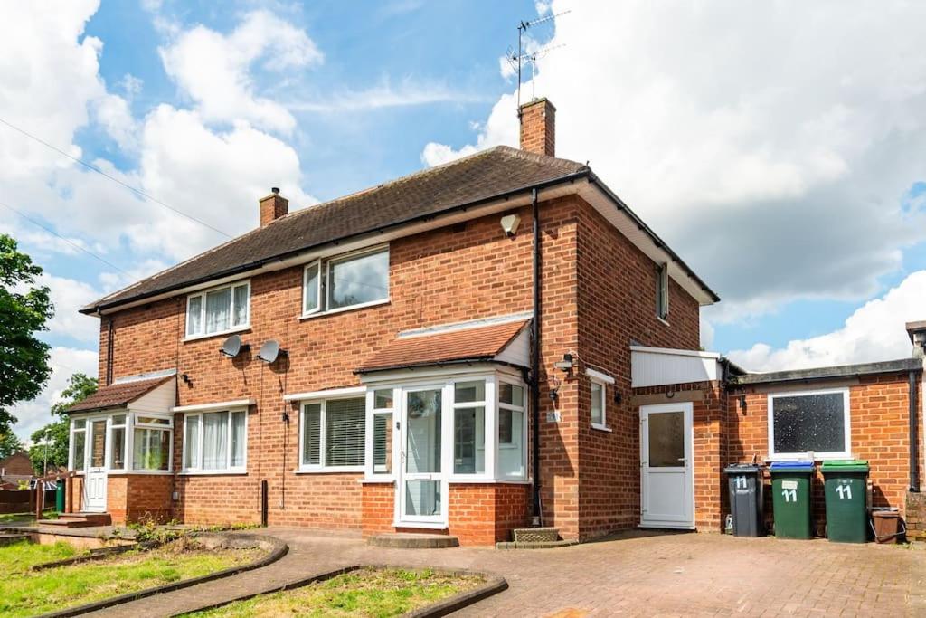 Birmingham Great Barr Property Near Junction 7 M6 المظهر الخارجي الصورة